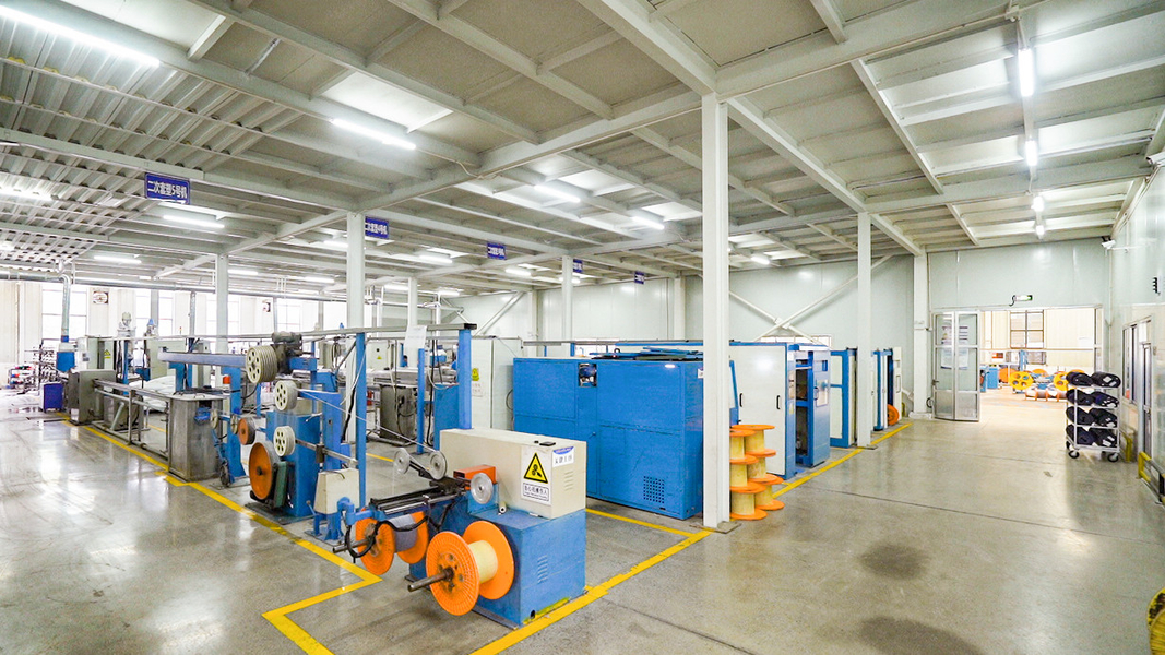 Shandong Yibo Optronics Technology Co., Ltd. خط إنتاج الشركة المصنعة